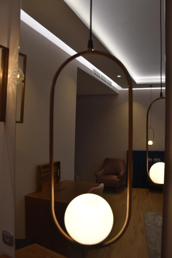 Coco Hotel Тирана Екстериор снимка
